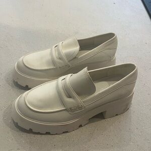 Elegant Cream Loafers for Women